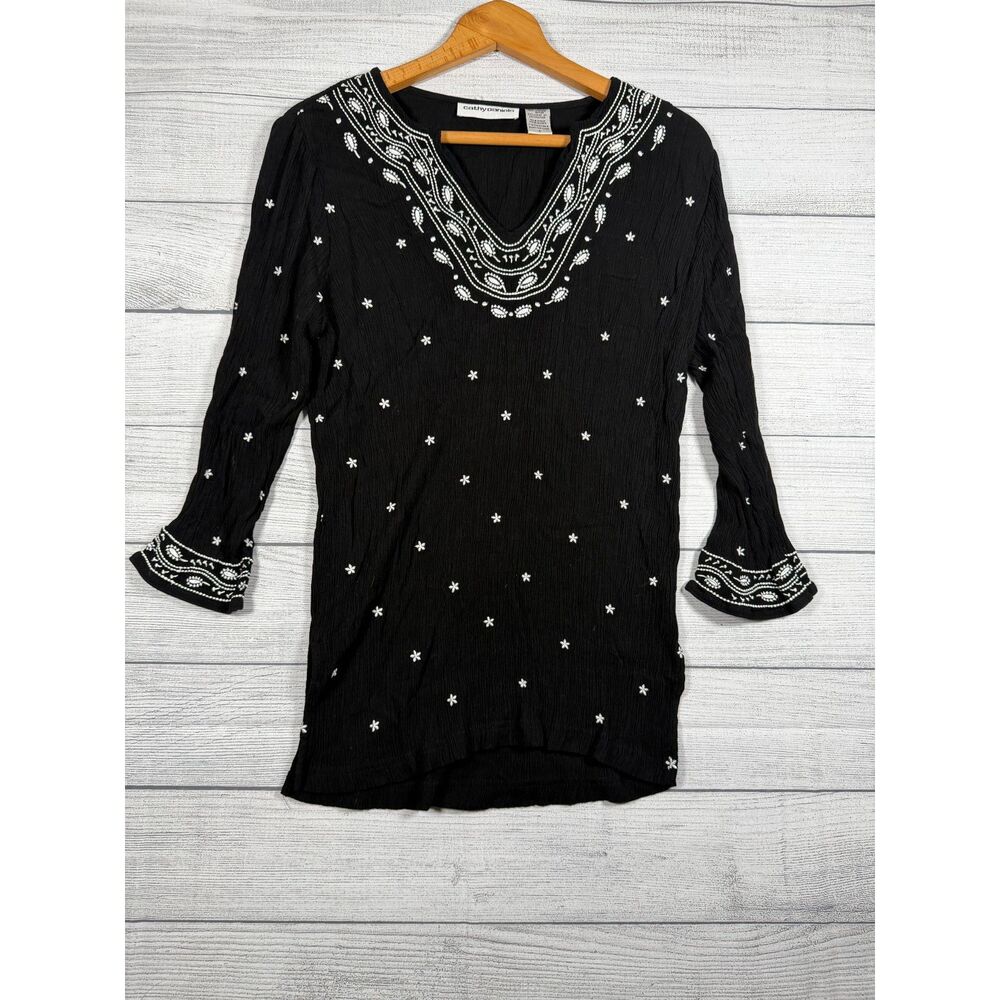 Cathy Daniels Women’s Small Black White Embroidered V Neck Tunic Top 4182